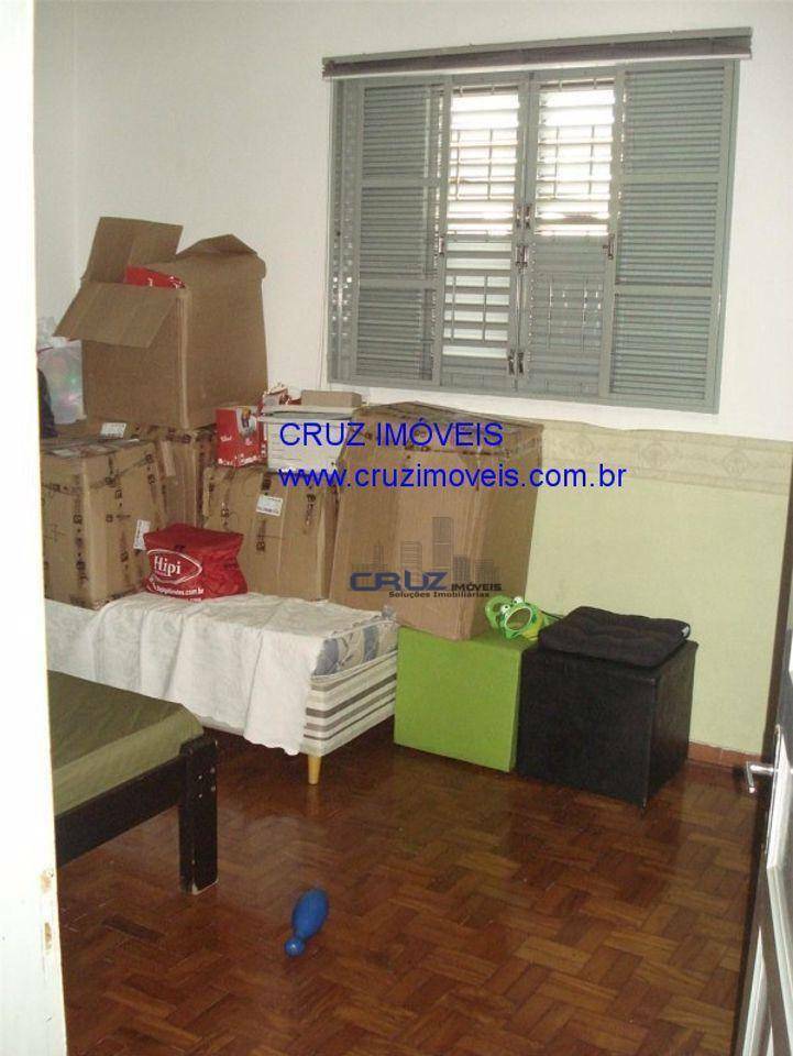 Casa à venda com 4 quartos, 220m² - Foto 27