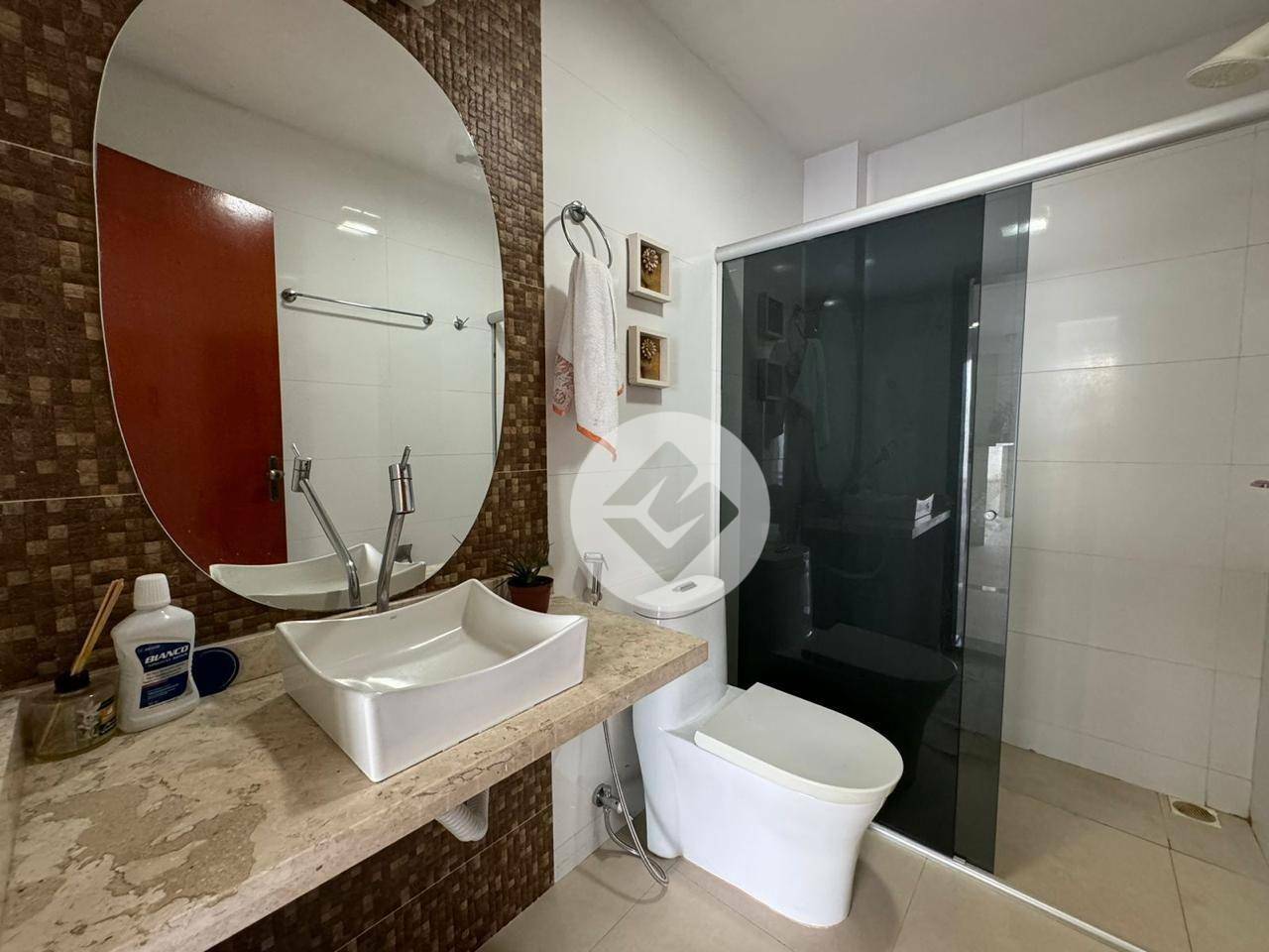 Casa à venda e aluguel com 3 quartos, 390m² - Foto 3