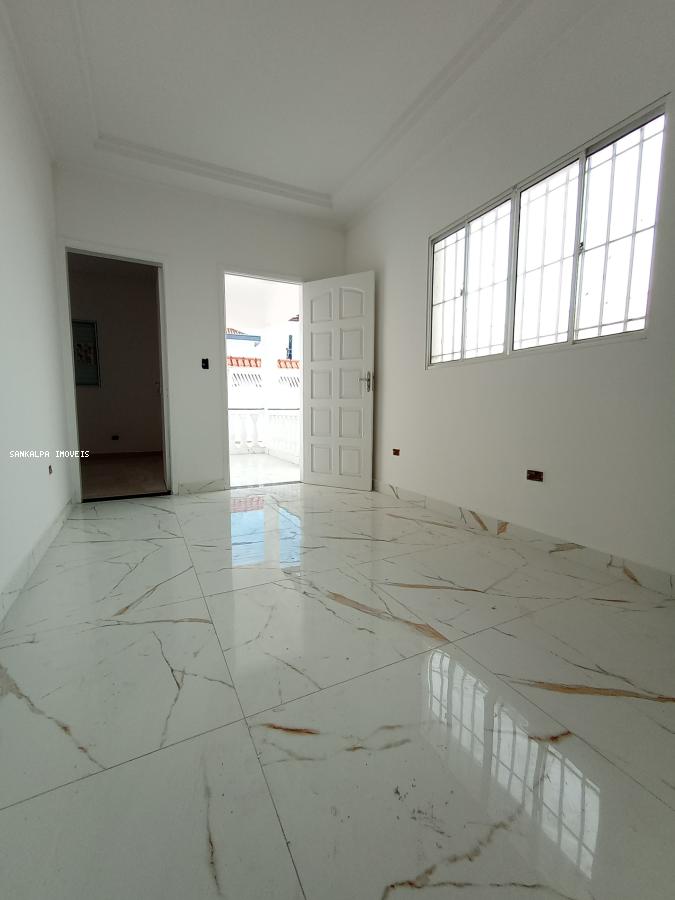 Casa à venda com 3 quartos, 265m² - Foto 9