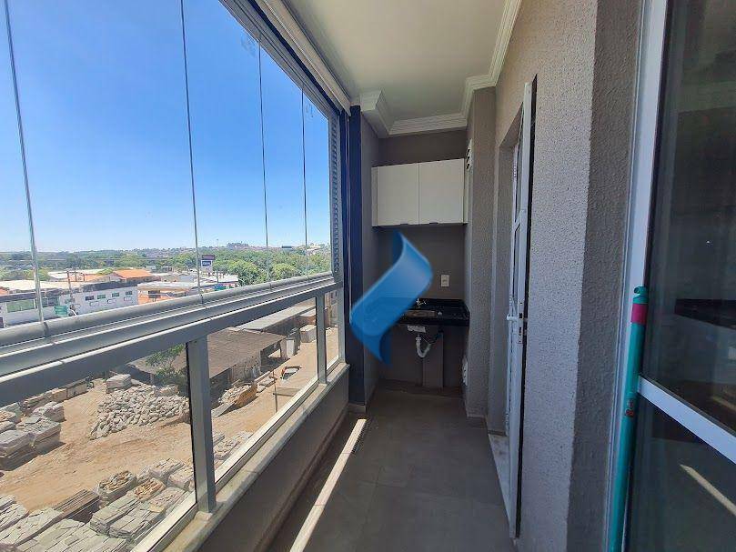 Apartamento para alugar com 2 quartos, 55m² - Foto 6