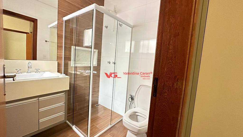 Casa de Condomínio para alugar com 3 quartos, 189m² - Foto 16