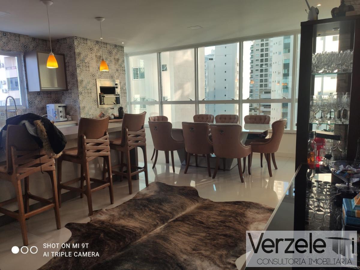 Apartamento à venda com 3 quartos, 129m² - Foto 25