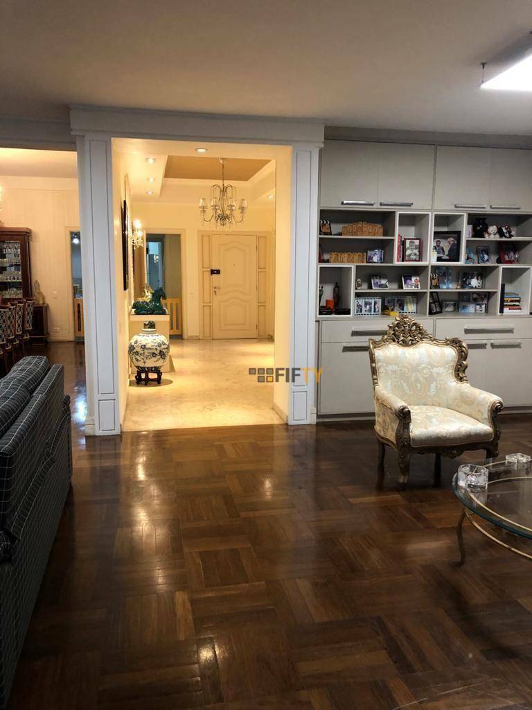 Apartamento à venda com 4 quartos, 382m² - Foto 24