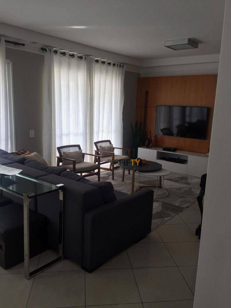 Apartamento à venda com 3 quartos, 147m² - Foto 1