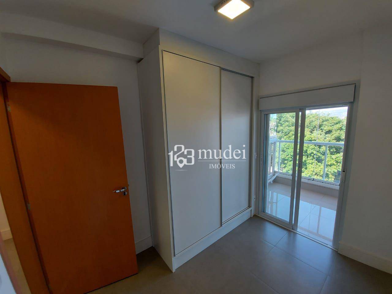 Apartamento para alugar com 3 quartos, 84m² - Foto 6