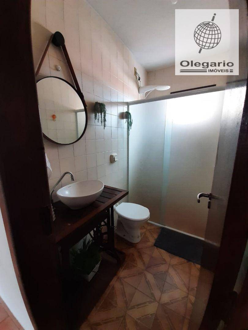 Sobrado à venda com 6 quartos, 330m² - Foto 3