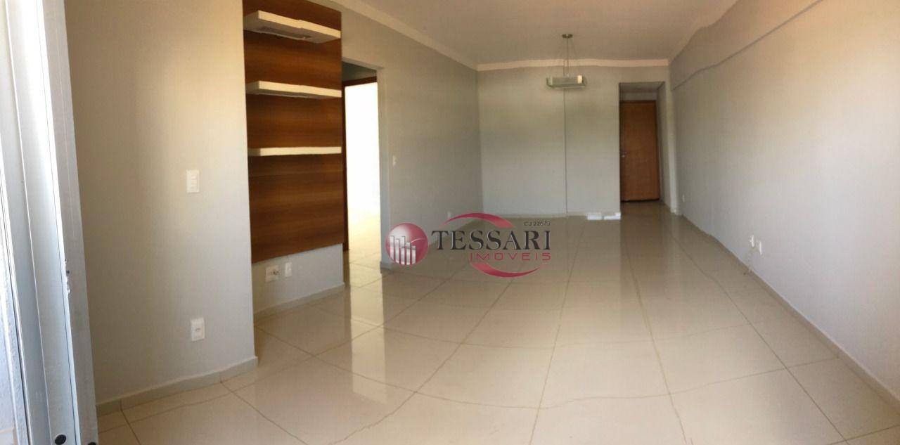 Apartamento à venda com 3 quartos, 98m² - Foto 2