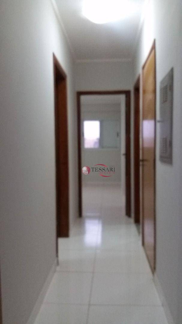 Apartamento para alugar com 3 quartos, 95m² - Foto 15