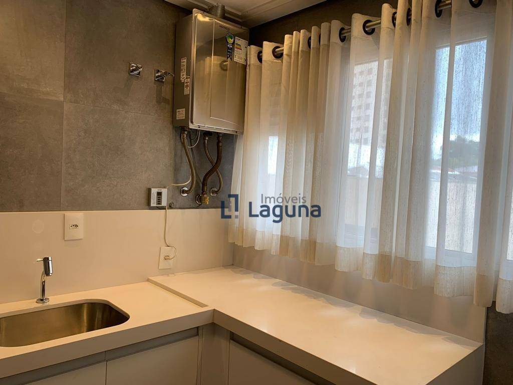 Apartamento à venda com 3 quartos, 205m² - Foto 33