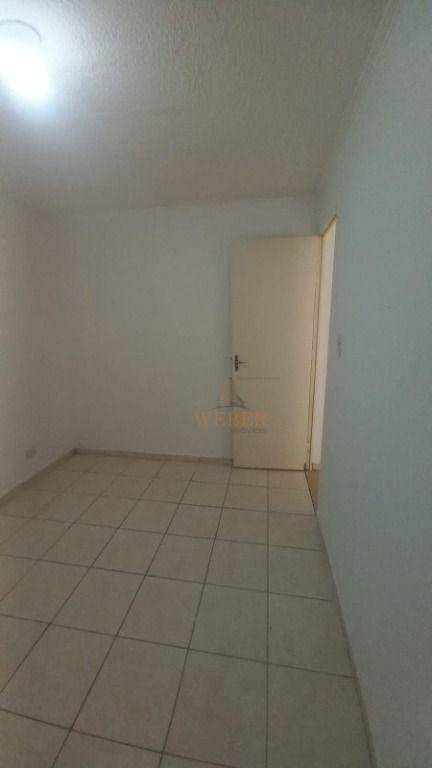 Apartamento à venda com 2 quartos, 47m² - Foto 19