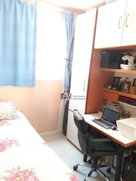 Apartamento à venda com 2 quartos, 50m² - Foto 13