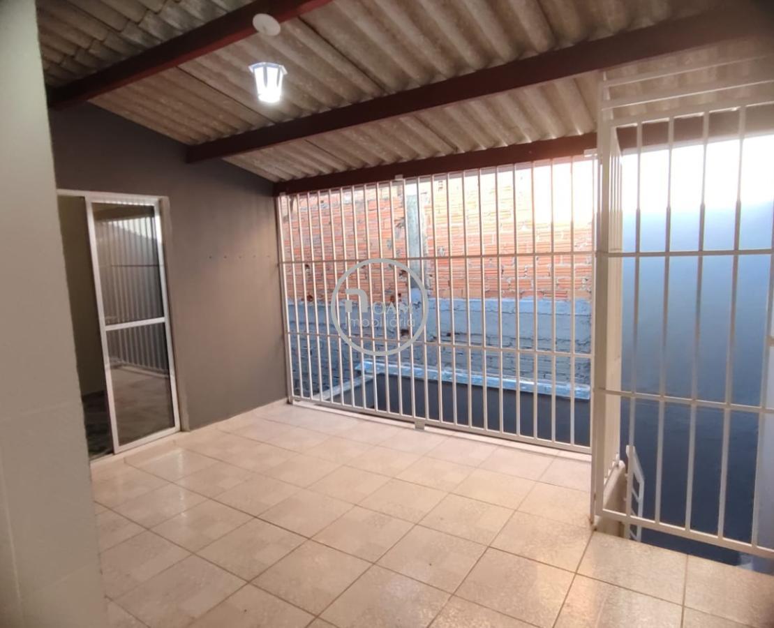 Casa à venda com 3 quartos, 100m² - Foto 25