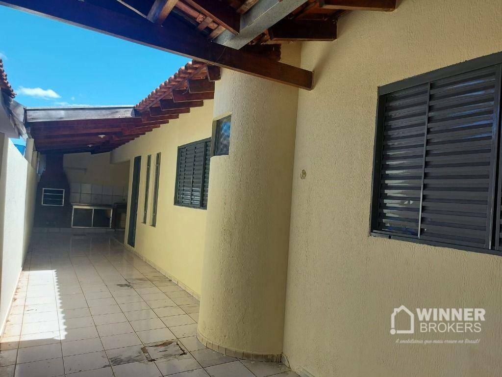 Casa à venda com 4 quartos, 180m² - Foto 24