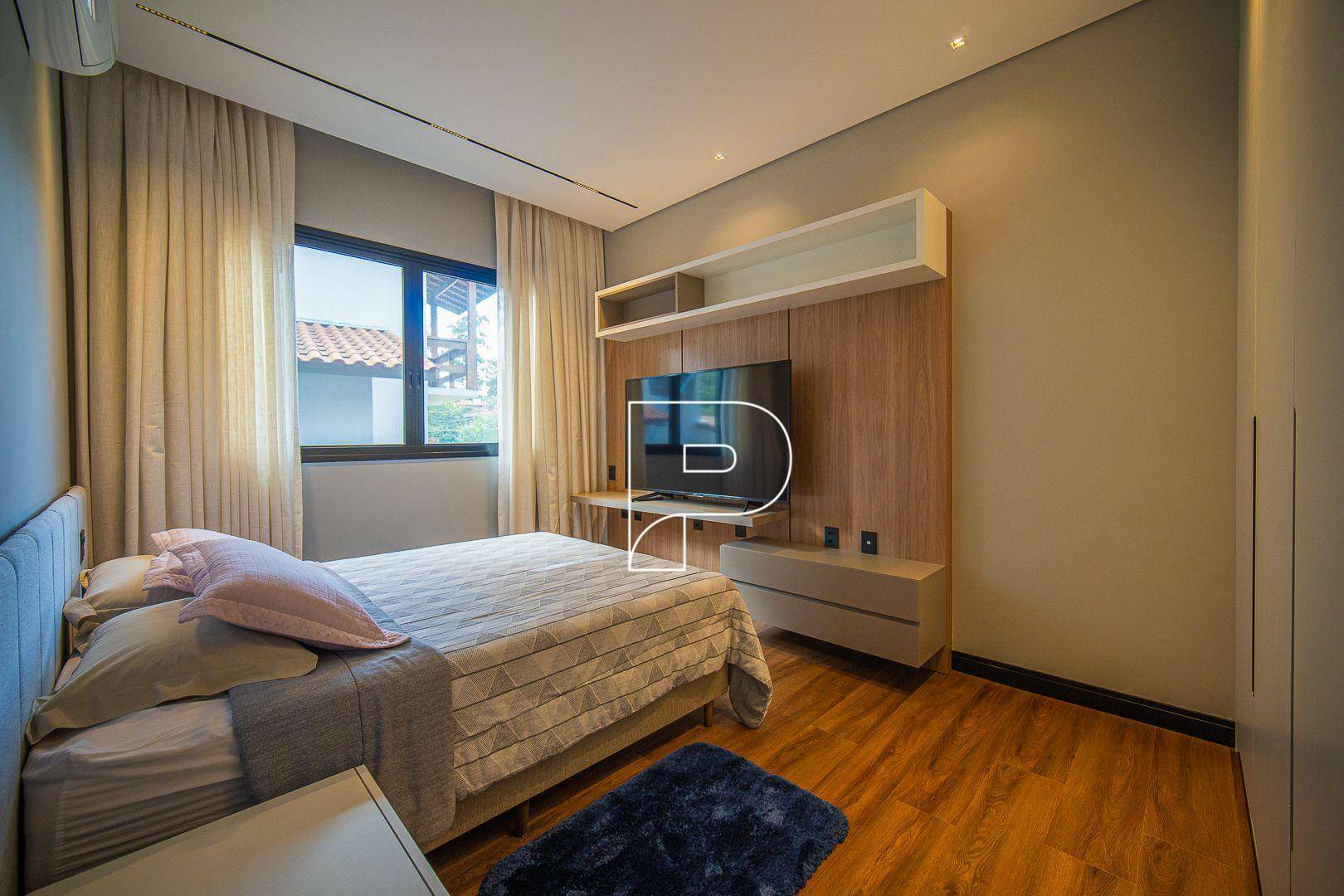 Casa de Condomínio à venda com 4 quartos, 550m² - Foto 38