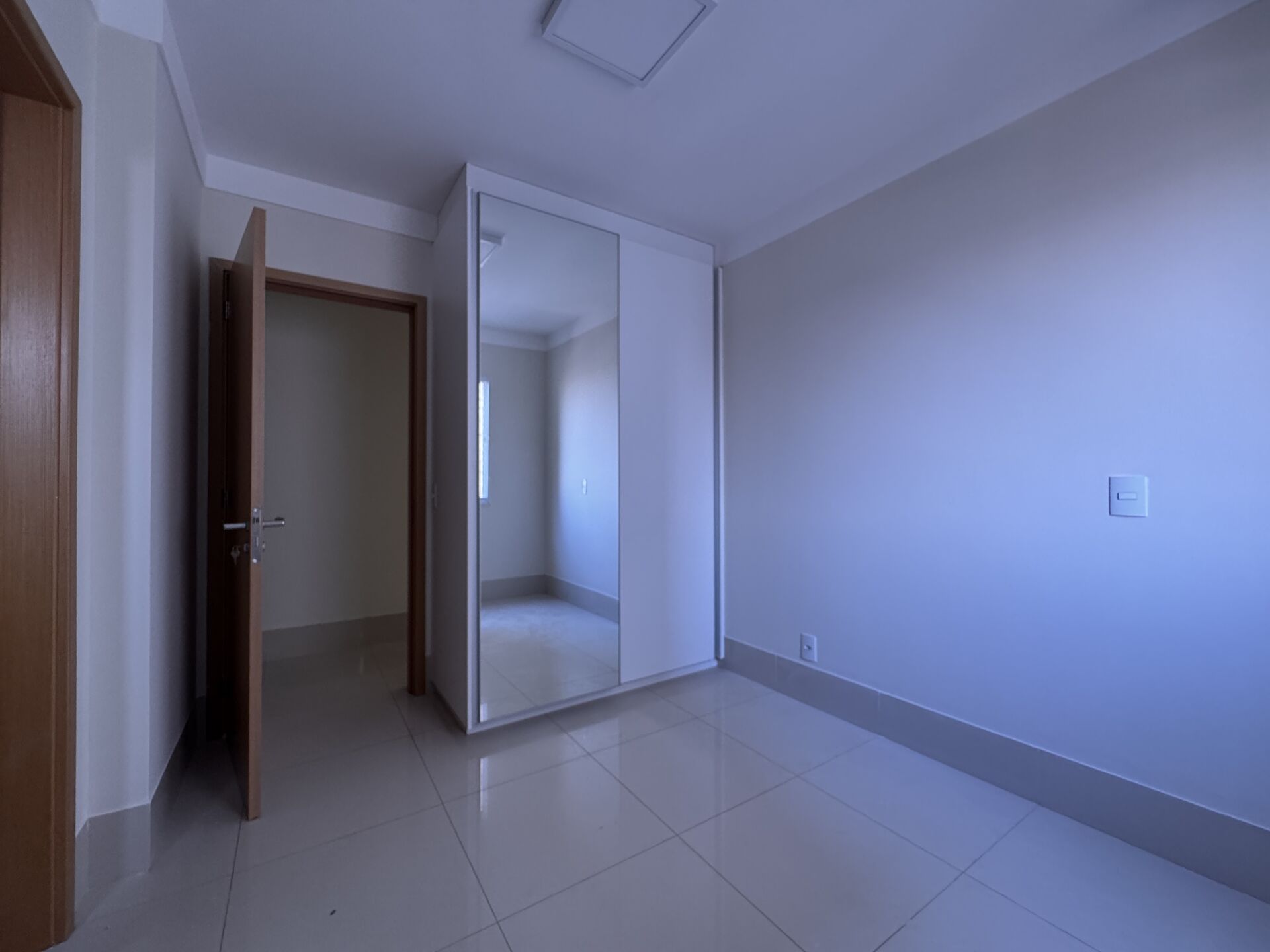 Apartamento para alugar com 3 quartos, 125m² - Foto 6