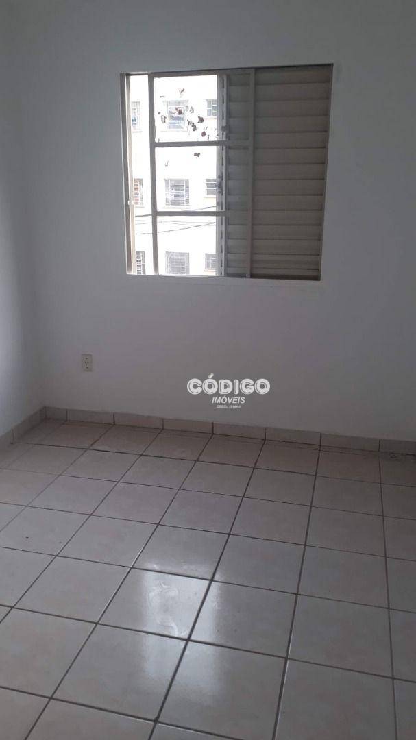 Apartamento à venda com 2 quartos, 49m² - Foto 4