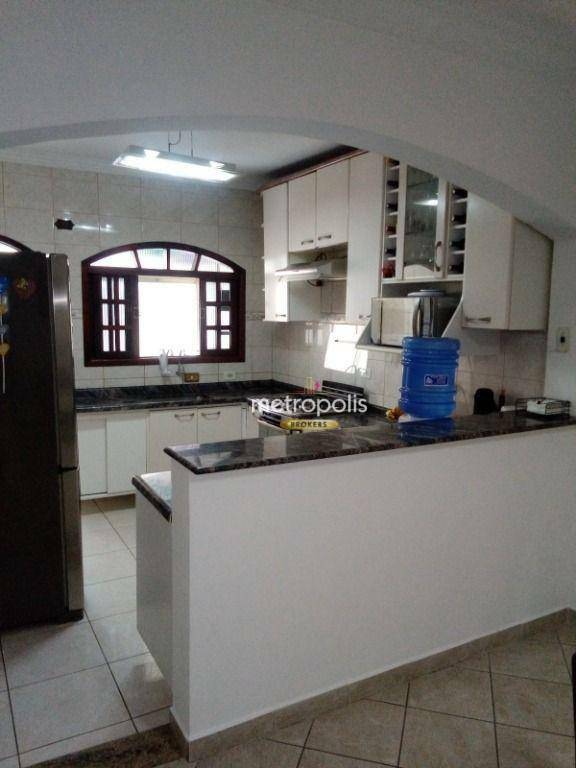 Sobrado à venda com 3 quartos, 220m² - Foto 11