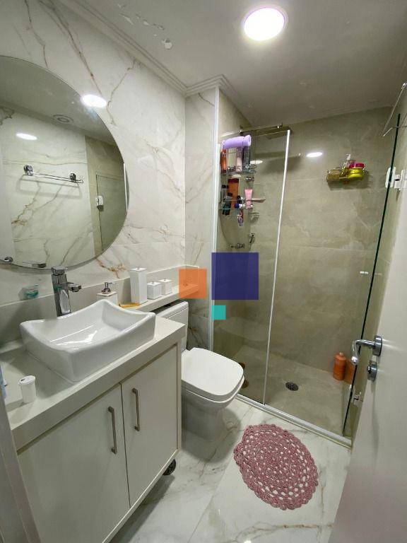 Apartamento à venda com 3 quartos, 64m² - Foto 20