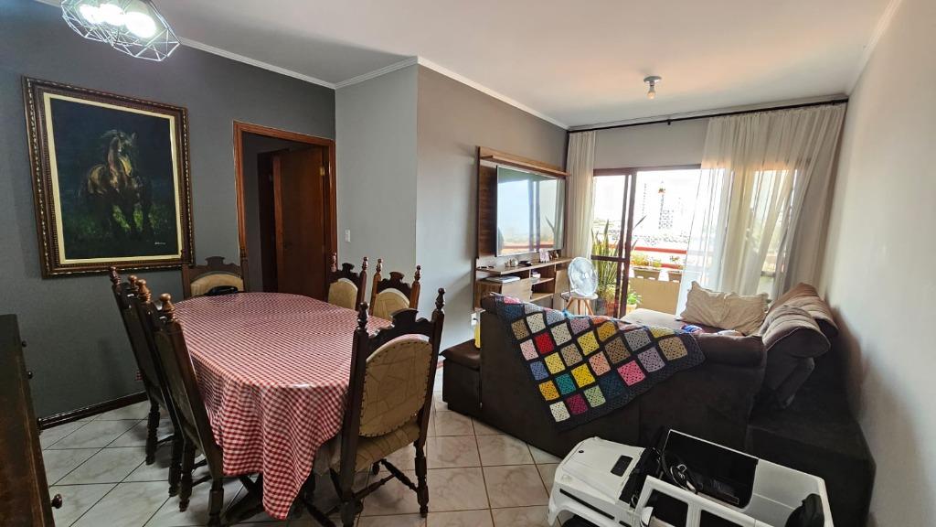 Apartamento à venda com 3 quartos, 98m² - Foto 5