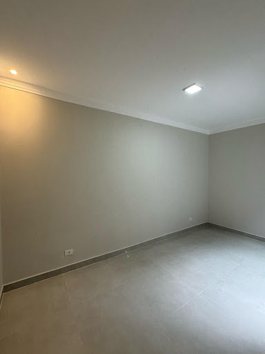 Casa à venda com 3 quartos, 100m² - Foto 13