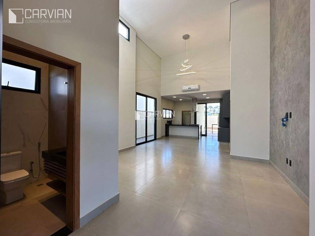 Casa de Condomínio à venda com 3 quartos, 220m² - Foto 2