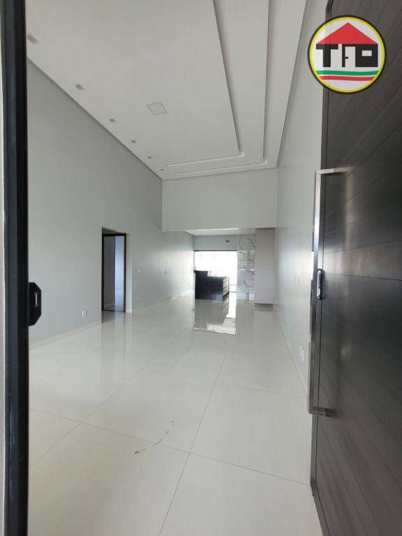 Casa de Condomínio à venda e aluguel com 3 quartos, 150m² - Foto 2