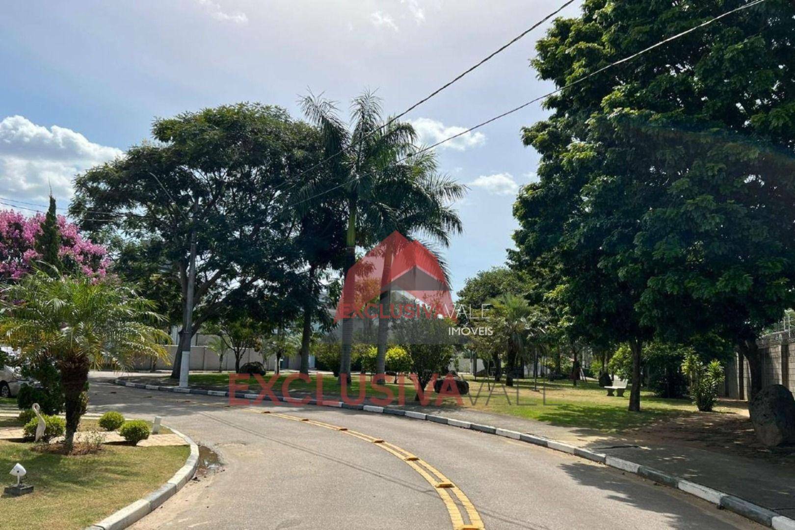 Casa de Condomínio à venda com 4 quartos, 305m² - Foto 21