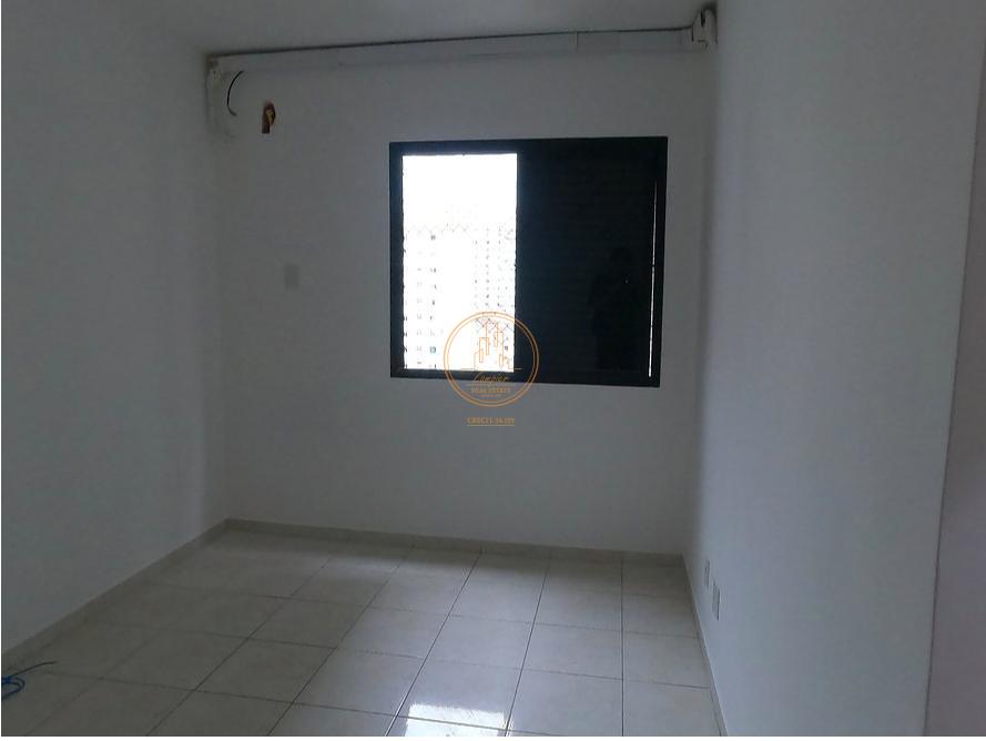 Apartamento para alugar com 2 quartos, 150m² - Foto 2