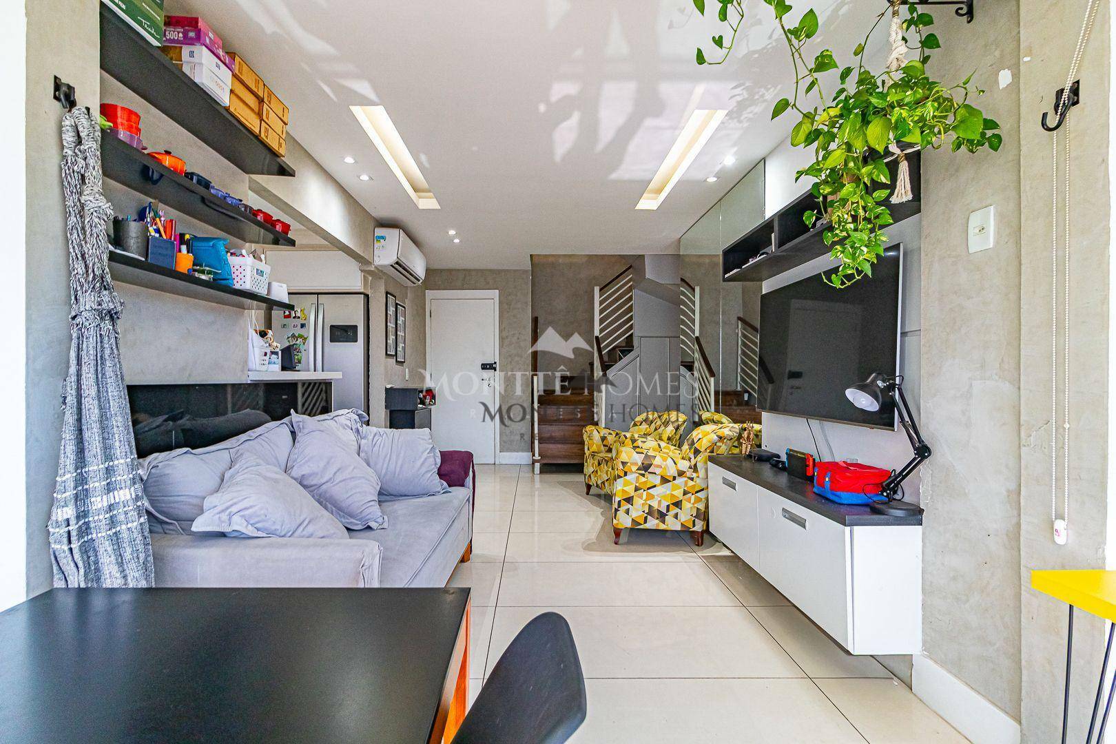 Apartamento à venda com 3 quartos, 155m² - Foto 4