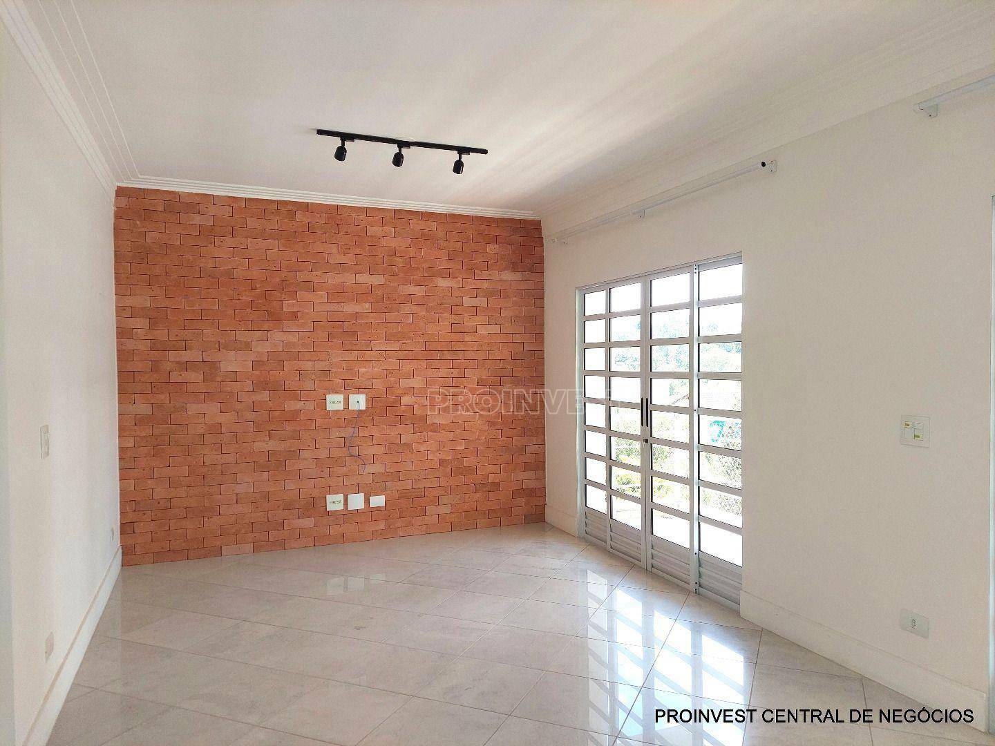 Casa de Condomínio à venda com 3 quartos, 260m² - Foto 2