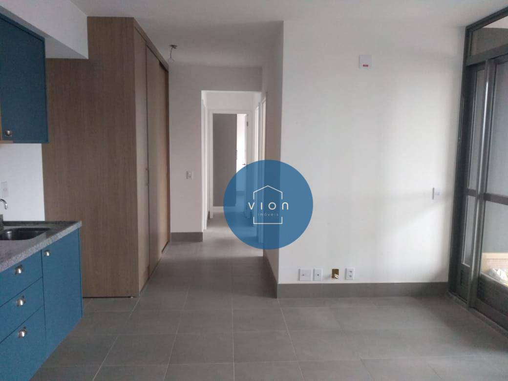 Apartamento para alugar com 3 quartos, 83m² - Foto 15