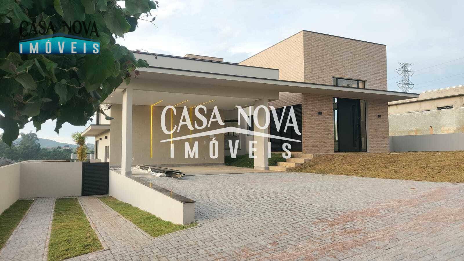 Casa de Condomínio à venda com 4 quartos, 320m² - Foto 4