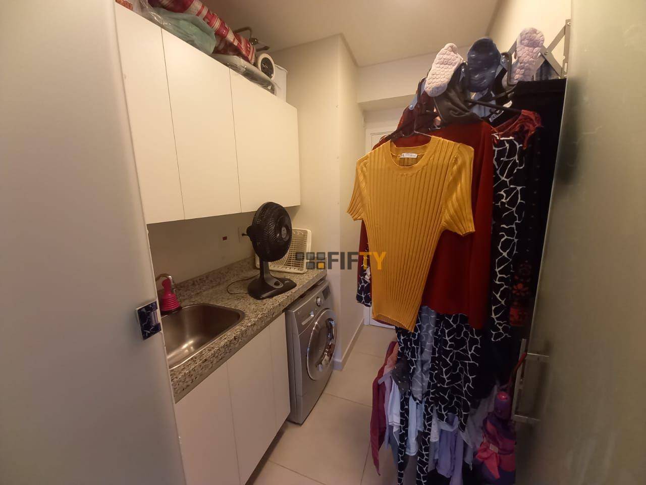 Apartamento à venda com 2 quartos, 76m² - Foto 3