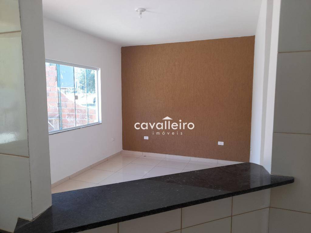 Casa à venda com 2 quartos, 60m² - Foto 9