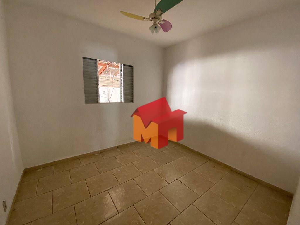 Casa à venda com 2 quartos, 158m² - Foto 8