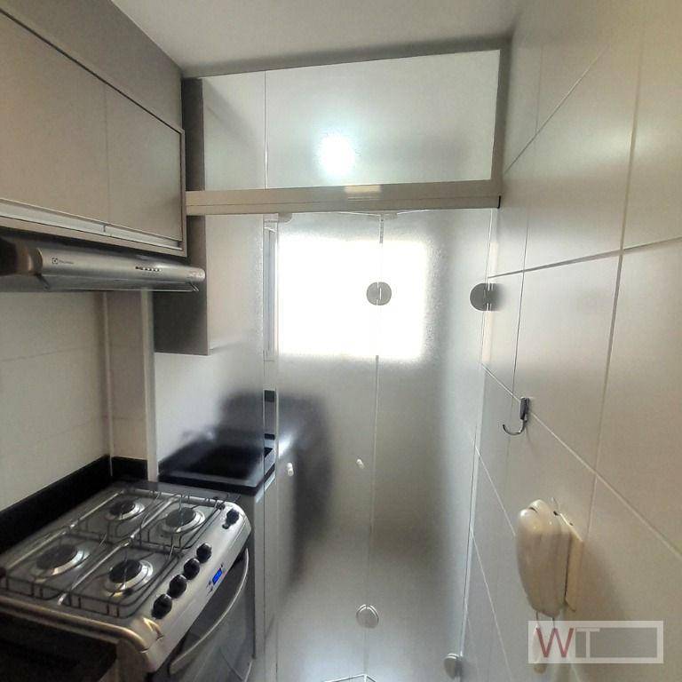Apartamento para alugar com 2 quartos, 41m² - Foto 9