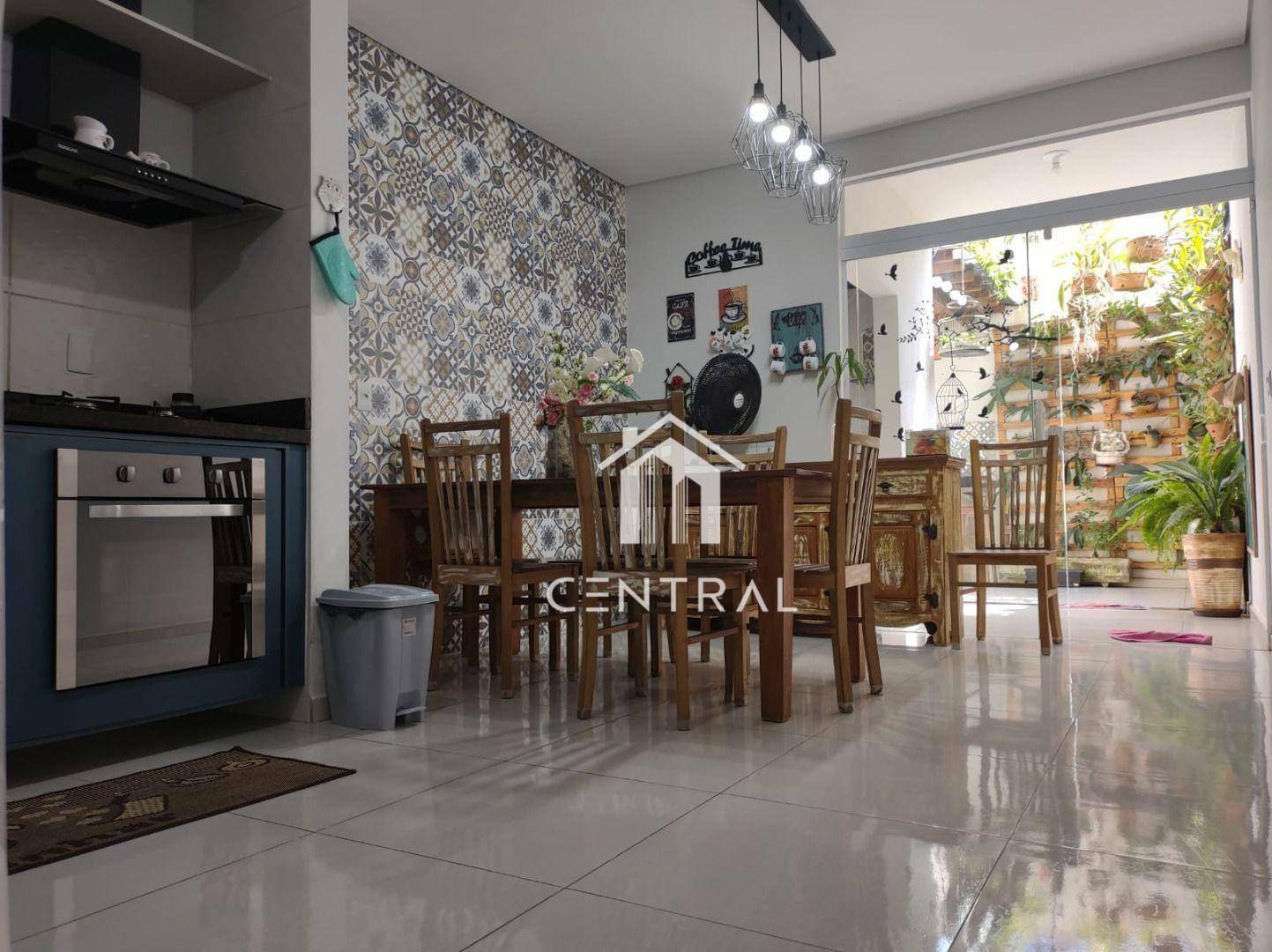 Sobrado à venda com 2 quartos, 94m² - Foto 2