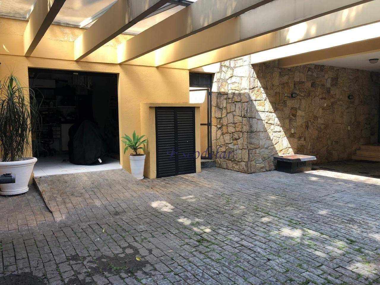 Sobrado à venda com 4 quartos, 485m² - Foto 48