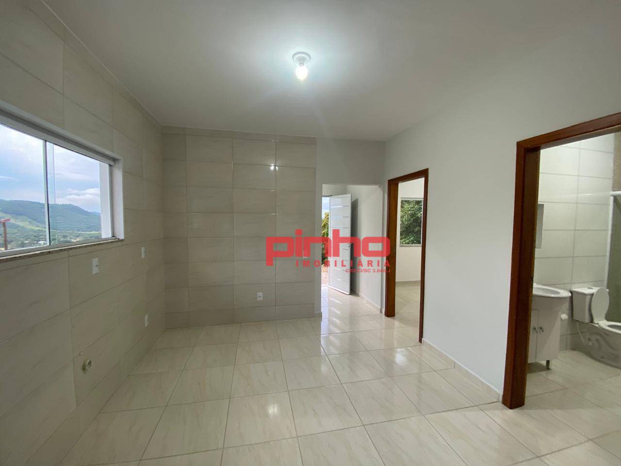 Casa para alugar com 2 quartos, 70m² - Foto 11