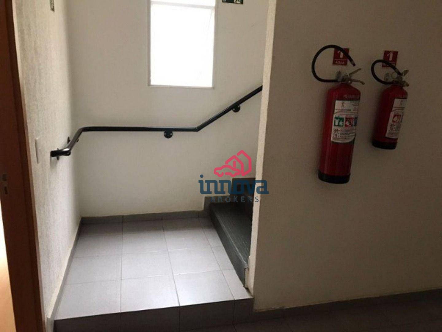 Apartamento à venda com 2 quartos, 42m² - Foto 38
