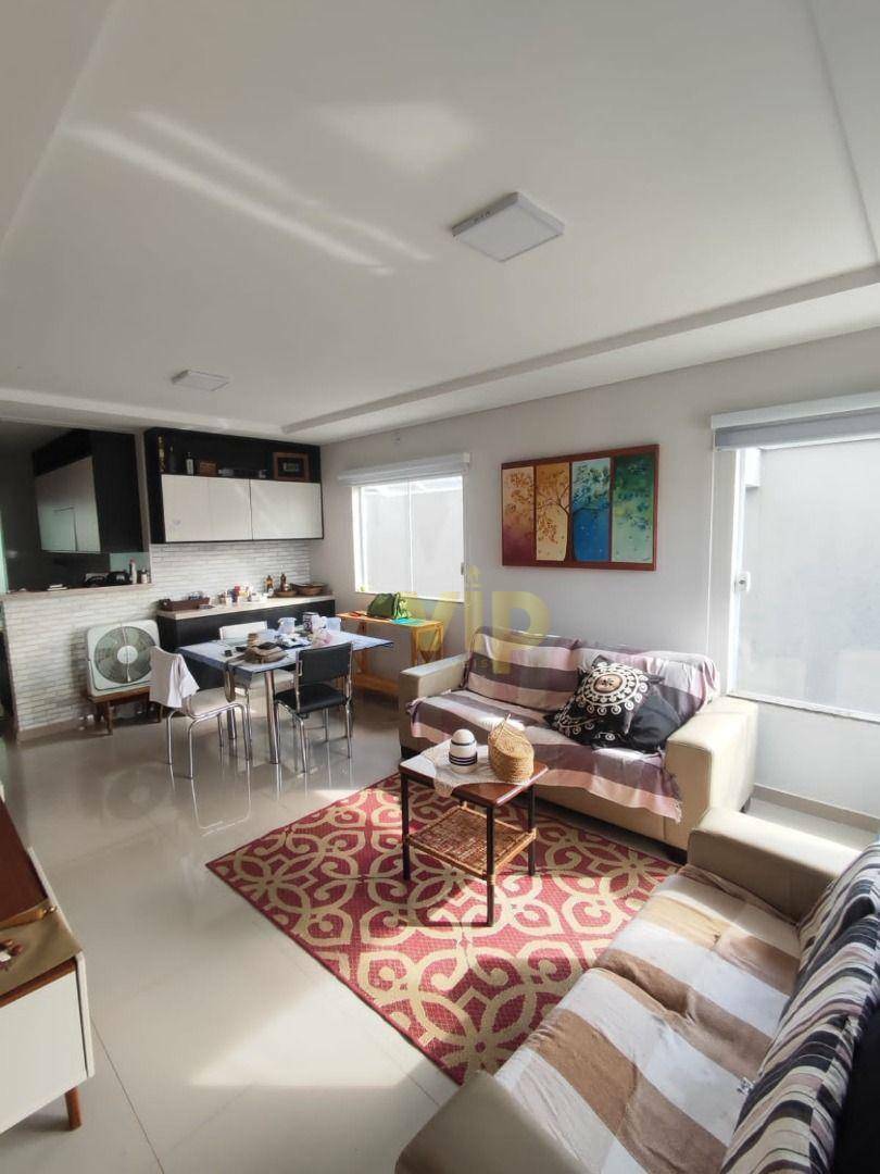 Casa à venda com 3 quartos, 150m² - Foto 7