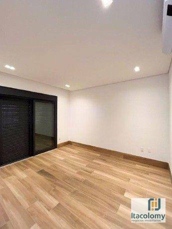 Apartamento à venda com 3 quartos, 283m² - Foto 1