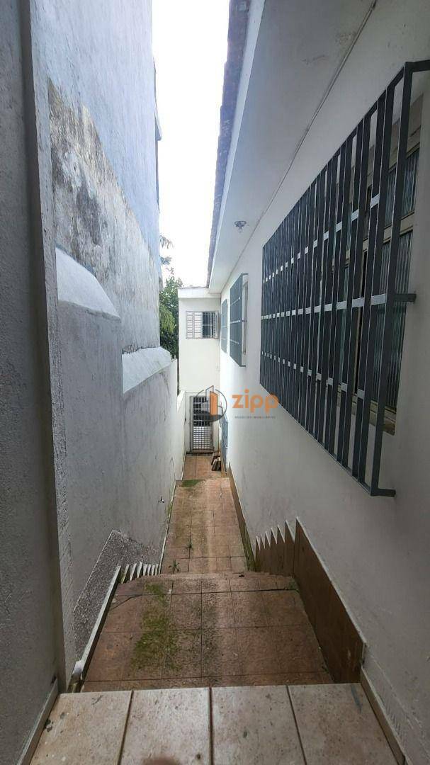 Sobrado à venda com 3 quartos, 200m² - Foto 15