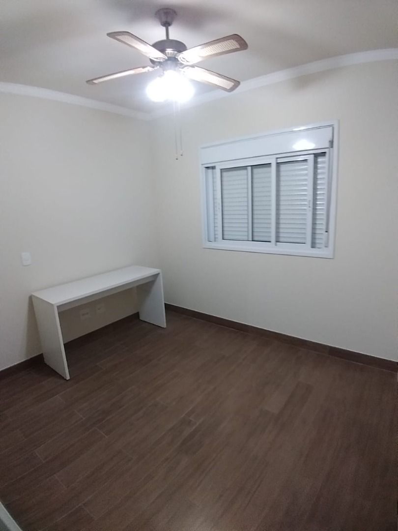 Apartamento à venda com 4 quartos, 245m² - Foto 10