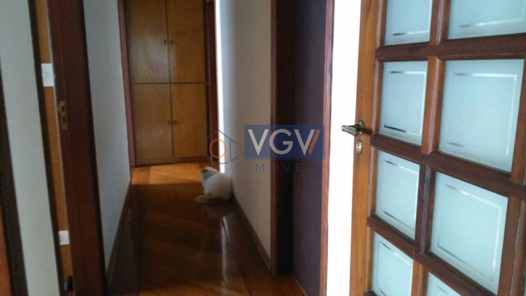 Casa à venda com 3 quartos, 280m² - Foto 6