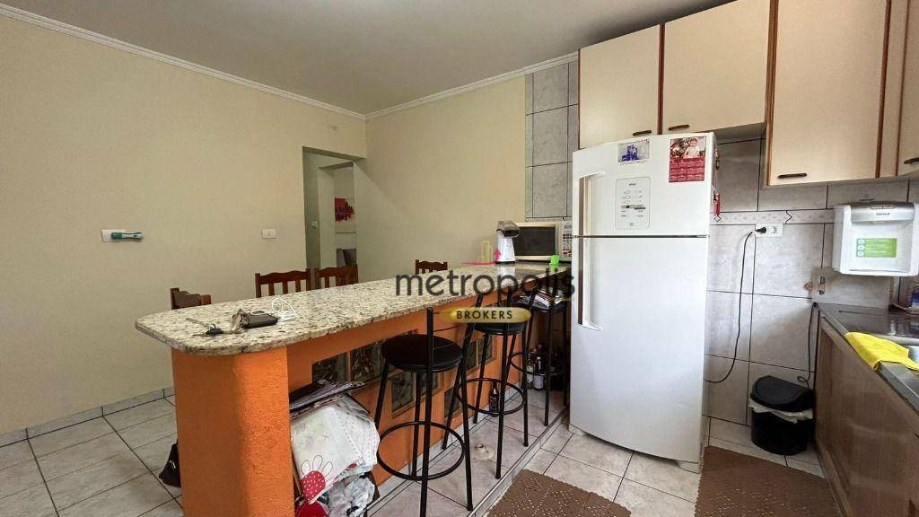 Sobrado à venda com 3 quartos, 247m² - Foto 4