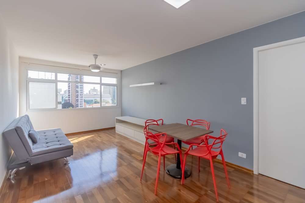 Apartamento à venda com 3 quartos, 105m² - Foto 1