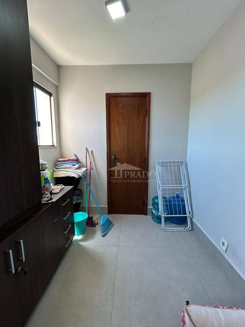 Apartamento para alugar com 4 quartos, 128m² - Foto 9