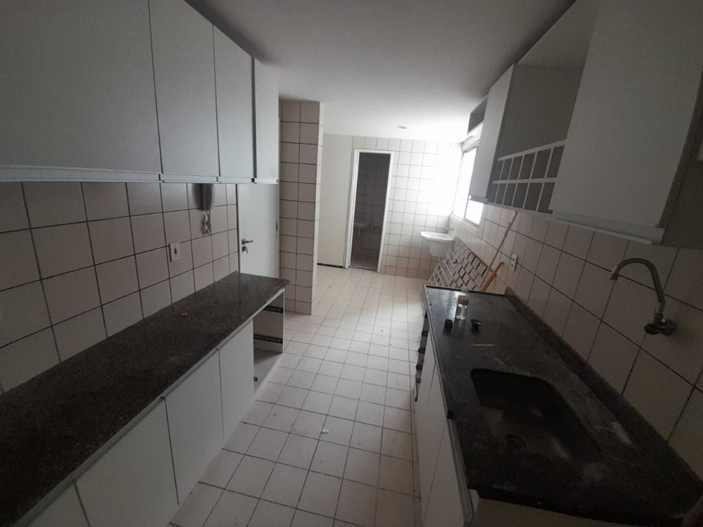 Apartamento para alugar com 3 quartos, 95m² - Foto 25