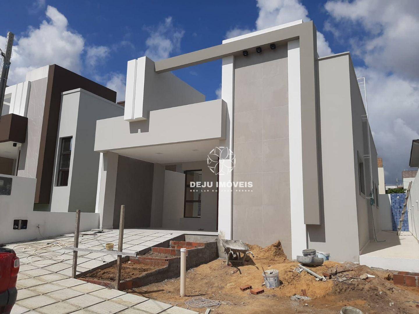 Casa à venda com 3 quartos, 100m² - Foto 1